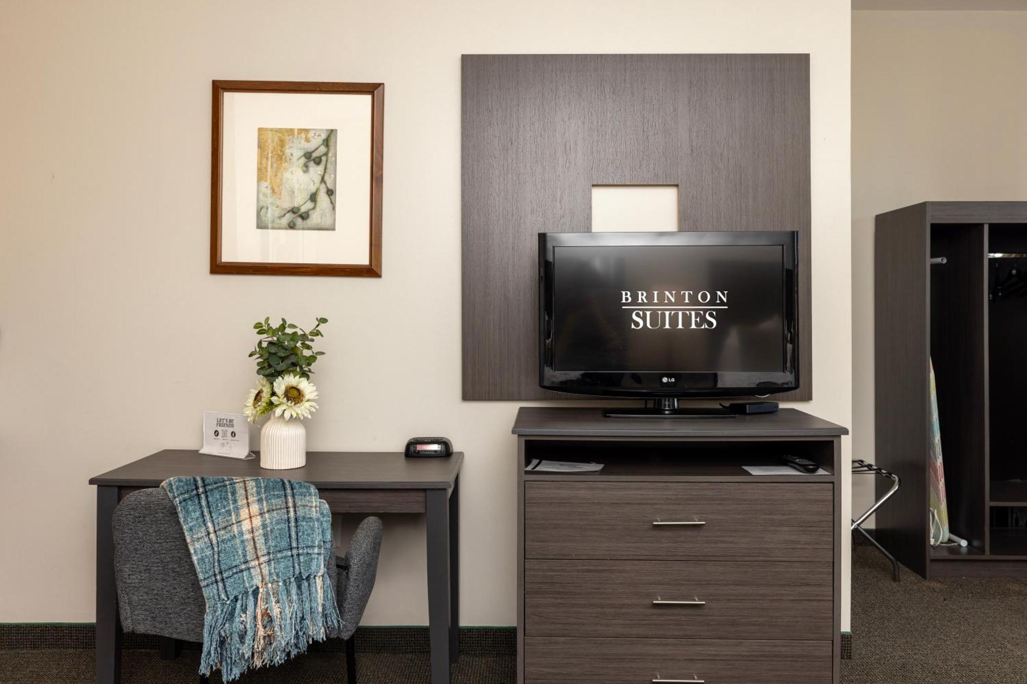 Brinton Suites Уэст-Честер Экстерьер фото