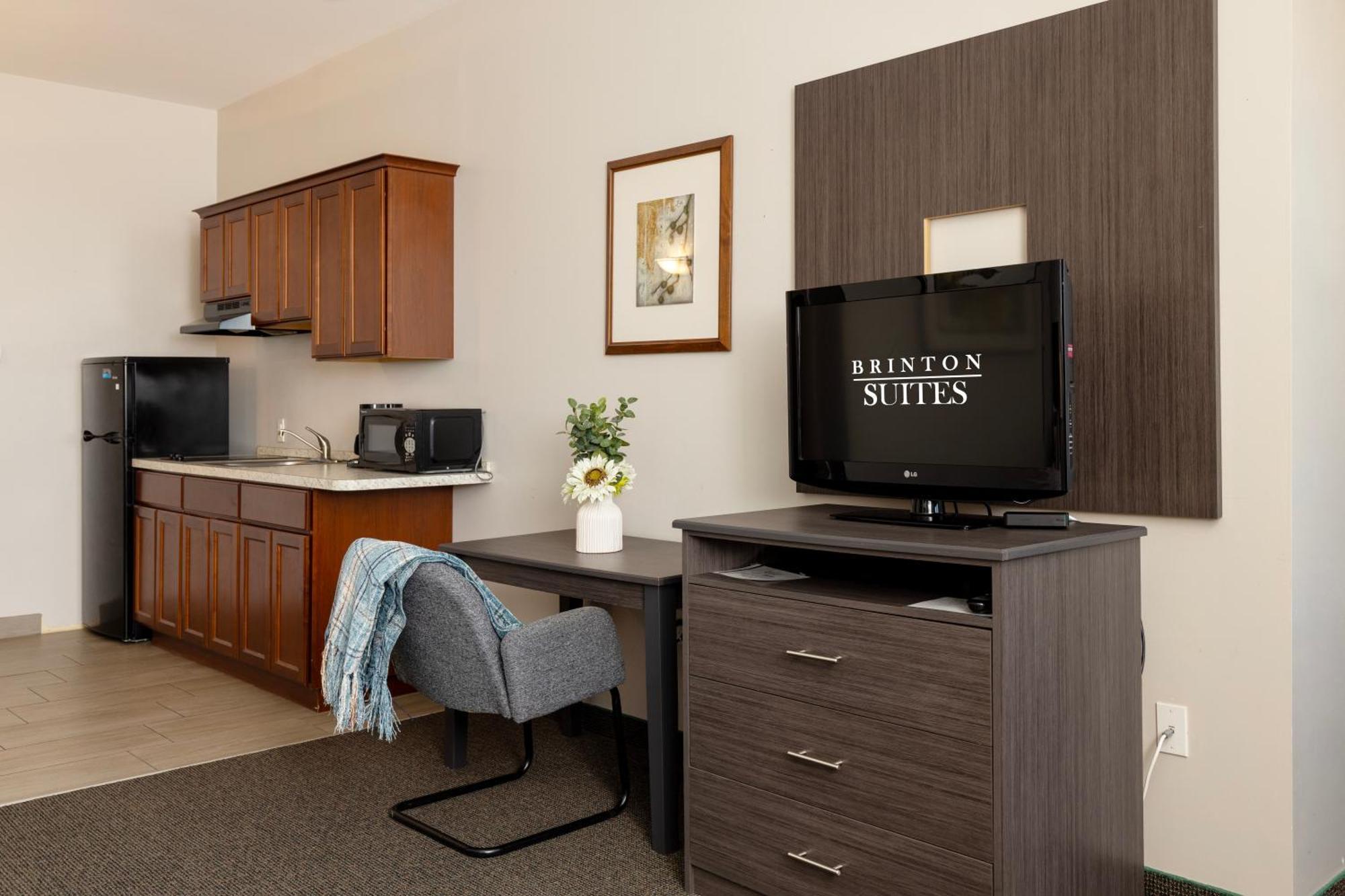 Brinton Suites Уэст-Честер Экстерьер фото
