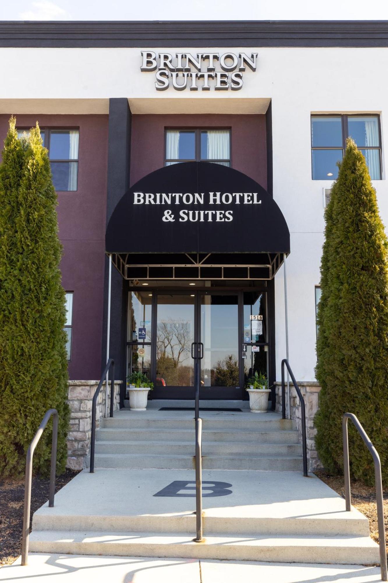 Brinton Suites Уэст-Честер Экстерьер фото